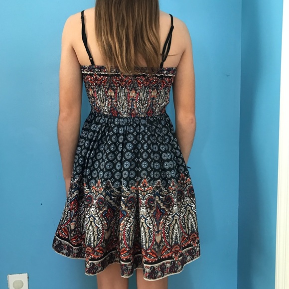 Pattern Dress - Picture 2 of 5
